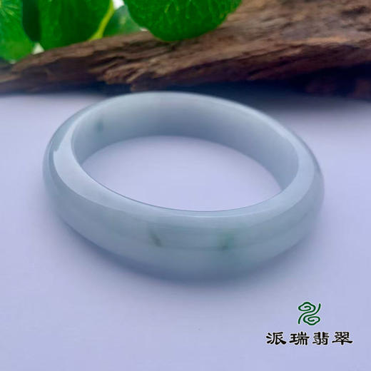 派瑞翡翠 翡翠手镯 糯种 绿色 商品图2