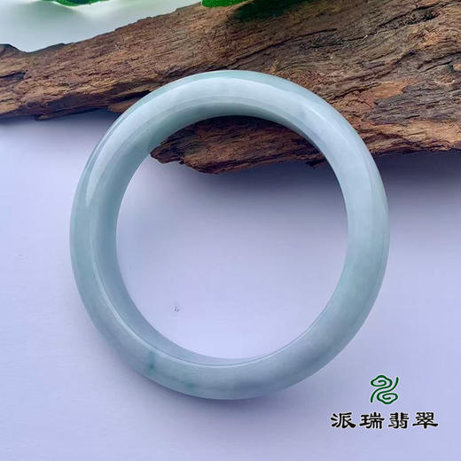 派瑞翡翠 翡翠手镯 糯种 绿色 商品图1