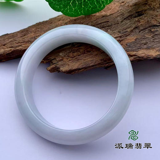 派瑞翡翠 翡翠手镯 糯种 绿色 商品图2