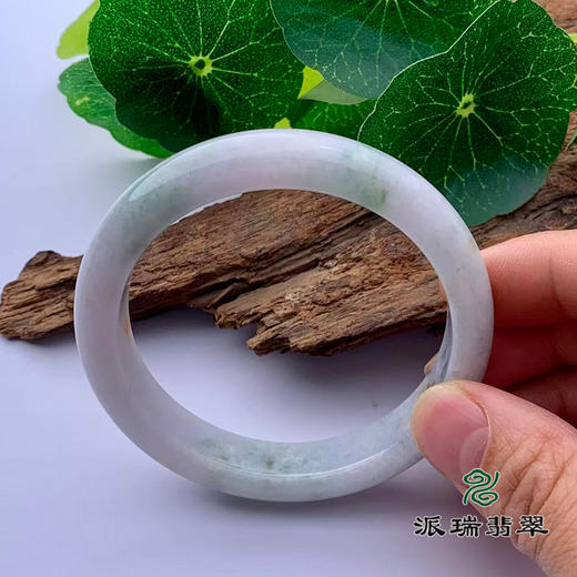 派瑞翡翠 翡翠手镯 糯种 绿色 商品图1