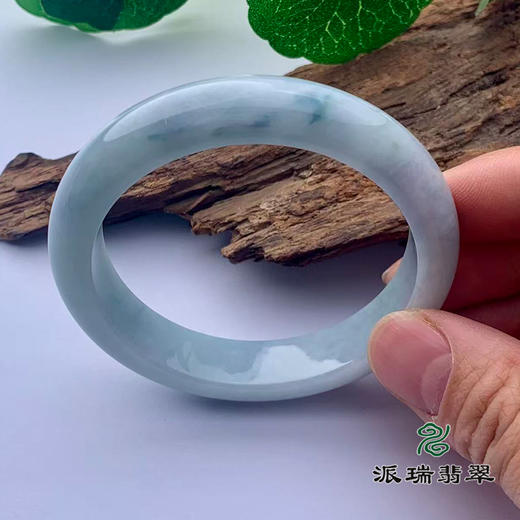 派瑞翡翠 翡翠手镯 糯种 绿色 商品图1