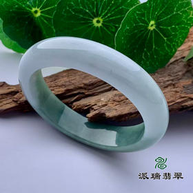 派瑞翡翠 翡翠手镯 糯种 绿色