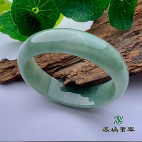 派瑞翡翠 翡翠手镯 糯种 绿色