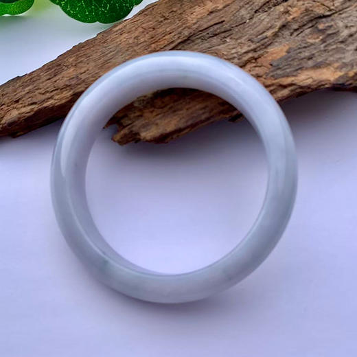 派瑞翡翠 翡翠手镯 糯种 浅紫色 商品图3