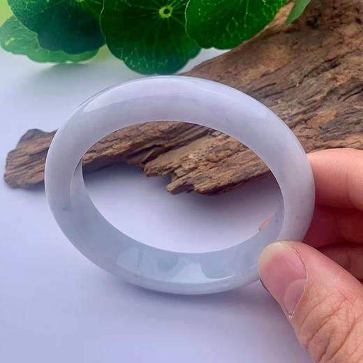派瑞翡翠 翡翠手镯 糯种 浅紫色 商品图1