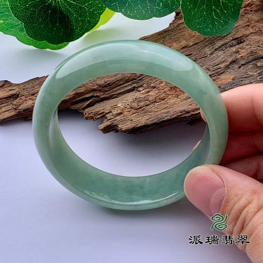 派瑞翡翠 翡翠手镯 糯种 绿色 商品图1