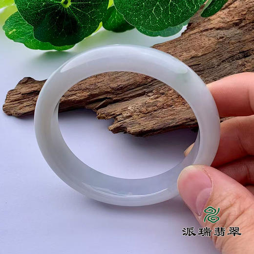 派瑞翡翠 翡翠手镯 糯种 浅紫色 商品图1