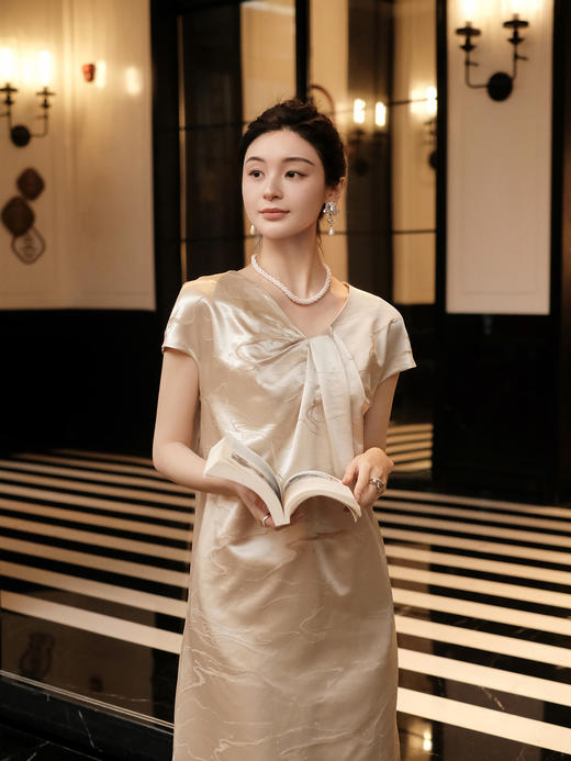 STJING×凯喜雅|长江赋连衣裙 商品图1