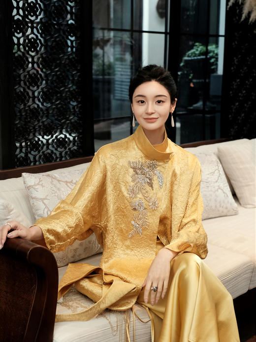 盛唐婧| 鎏光串珠衬衫 商品图6