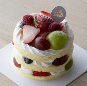 3.7英寸 | 缤纷鲜果裸蛋糕