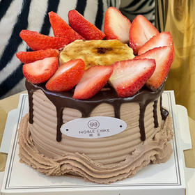 草莓黑金烤布蕾