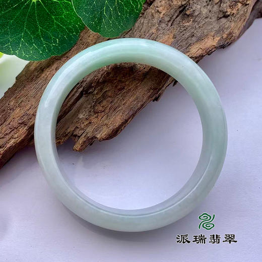 派瑞翡翠 翡翠手镯 糯种 绿色 商品图1