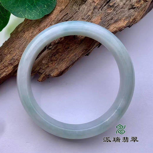派瑞翡翠 翡翠手镯 糯种 绿色 商品图1