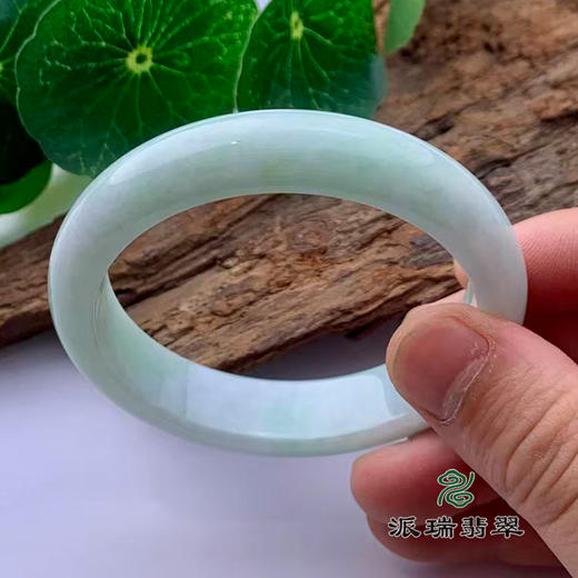 派瑞翡翠 翡翠手镯 糯种 绿色 商品图3