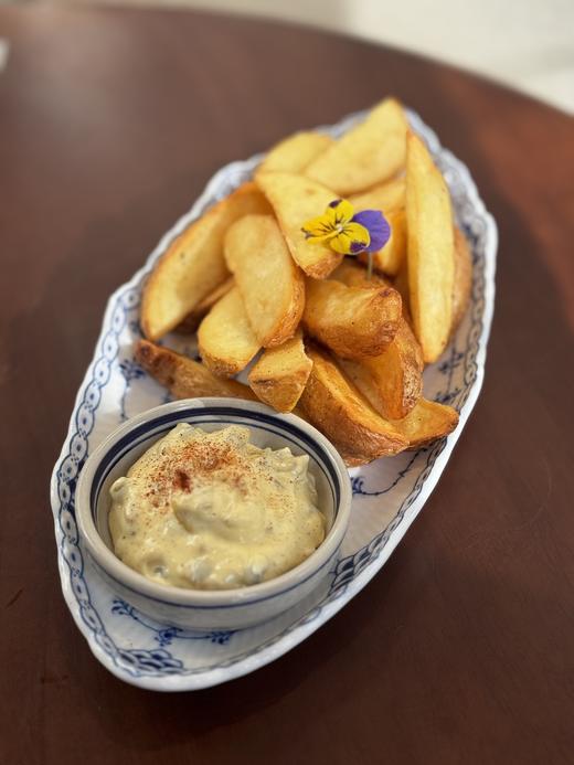 炸薯角配瑞姆雷酱 Fried Potato Wedges with Remoulade Sauce 商品图0