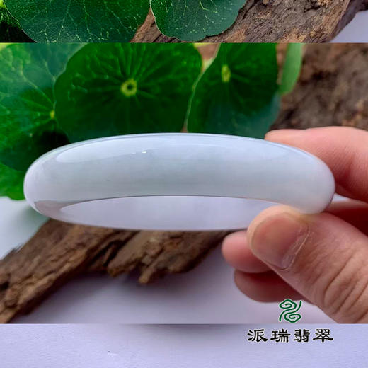 派瑞翡翠 翡翠手镯 糯种 绿色 商品图2