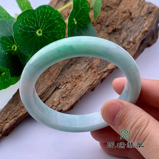 派瑞翡翠 翡翠手镯 糯种 绿色 商品图3