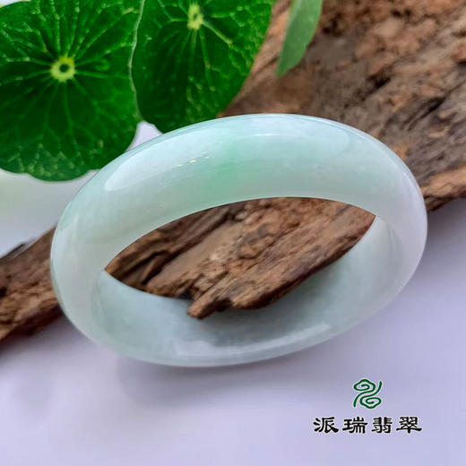 派瑞翡翠 翡翠手镯 糯种 绿色 商品图0