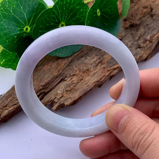 派瑞翡翠 翡翠手镯 糯种 绿色 商品图3