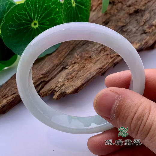 派瑞翡翠 翡翠手镯 糯种 绿色 商品图3