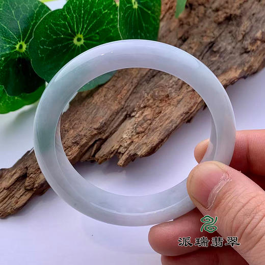 派瑞翡翠 翡翠手镯 糯种 绿色 商品图3