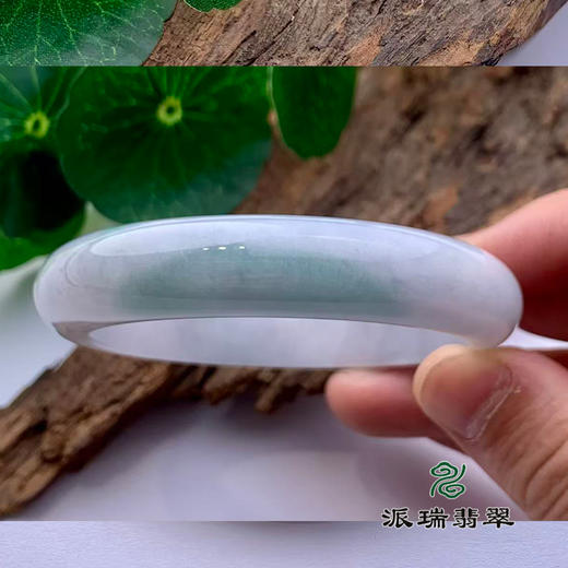 派瑞翡翠 翡翠手镯 糯种 绿色 商品图1