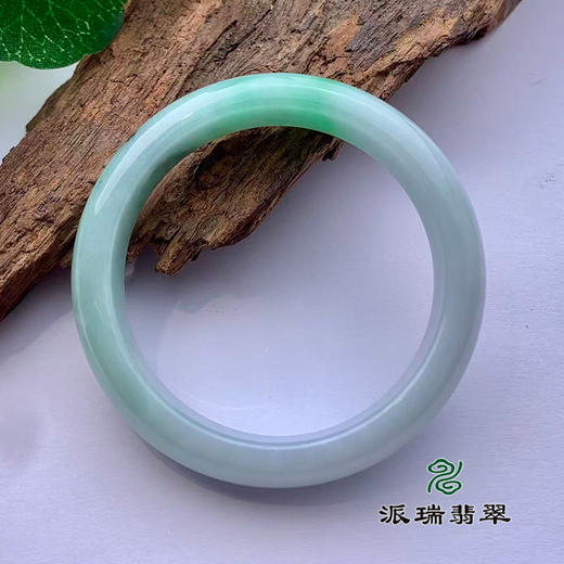 派瑞翡翠 翡翠手镯 糯种 绿色 商品图1