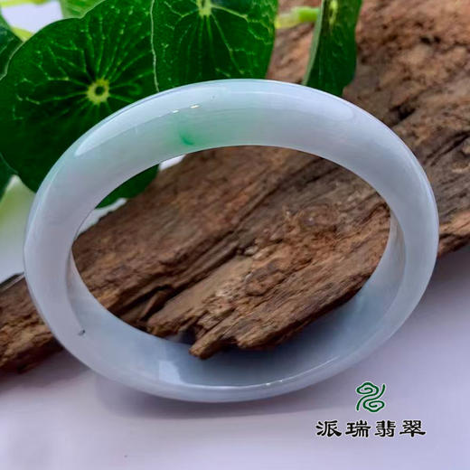 派瑞翡翠 翡翠手镯 糯种 绿色 商品图0