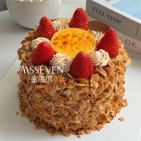 草莓杏仁烤布蕾