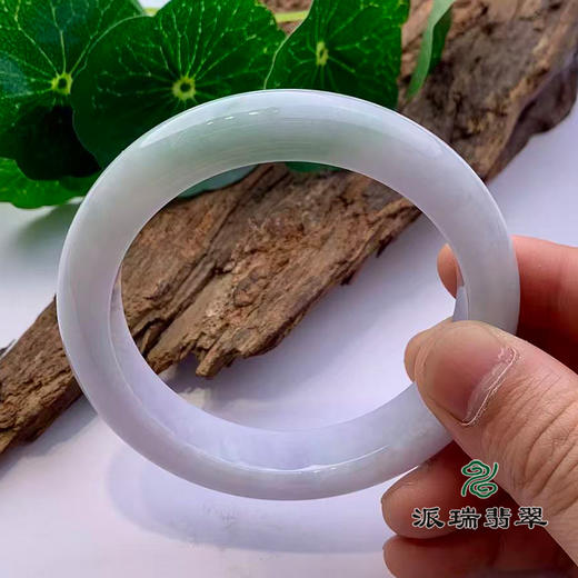 派瑞翡翠 翡翠手镯 糯种 绿色 商品图3