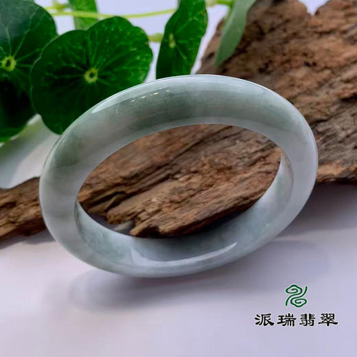 派瑞翡翠 翡翠手镯 糯种 绿色 商品图1