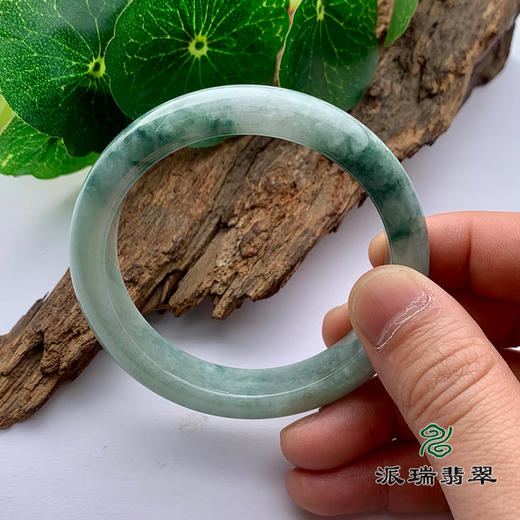 派瑞翡翠 翡翠手镯 糯种 绿色 飘花 商品图3