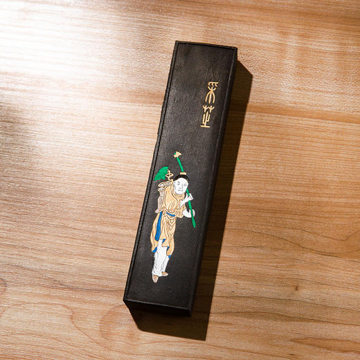 80年代初上海墨厂制“黟川點漆”松烟老墨(二两，一锭) 商品图2