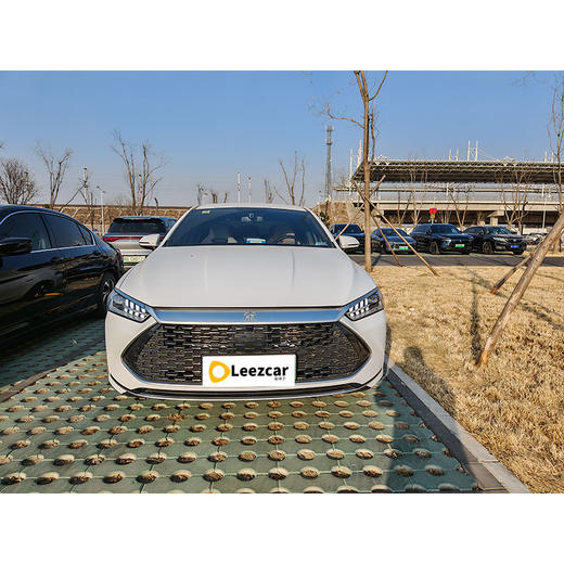 比亚迪 秦PLUS 荣耀版 DM-i55KM超越型【长租-北京】 商品图1