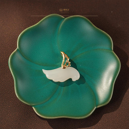 「岚羽」金镶羊脂玉吊坠 商品图3