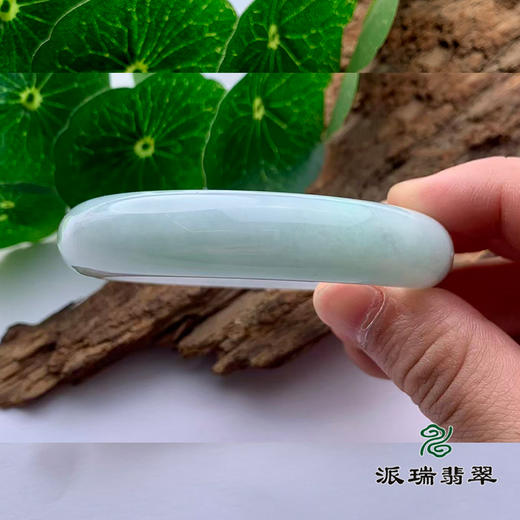 派瑞翡翠 翡翠手镯 糯种 绿色 商品图2