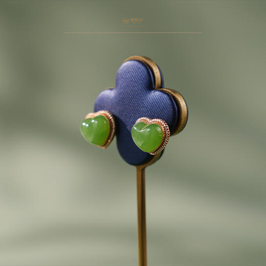 「慕妍」金镶碧玉耳钉 商品图5