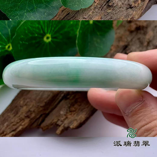 派瑞翡翠 翡翠手镯 糯种 绿色 商品图2