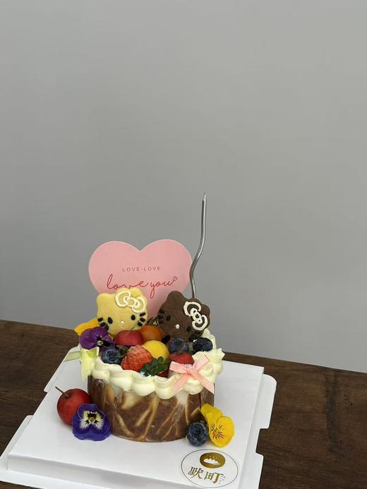 hello kitty水果满满巴斯克 商品图1