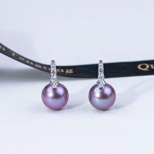 【女神节首选】经典淡水珍珠耳钉 12-13mm 极强光正圆 诸暨直发 一物一证 假一赔十 下单即送珍珠粉！ 商品图3