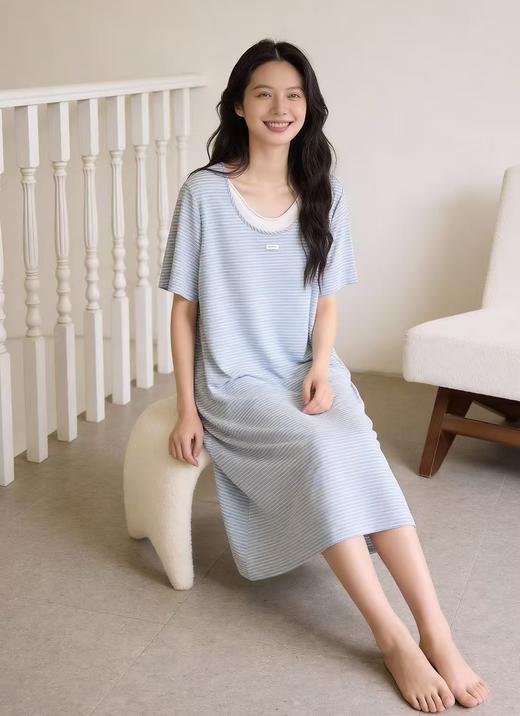 TZ竹纤维女士时尚条纹胸垫款家居裙2410 商品图2