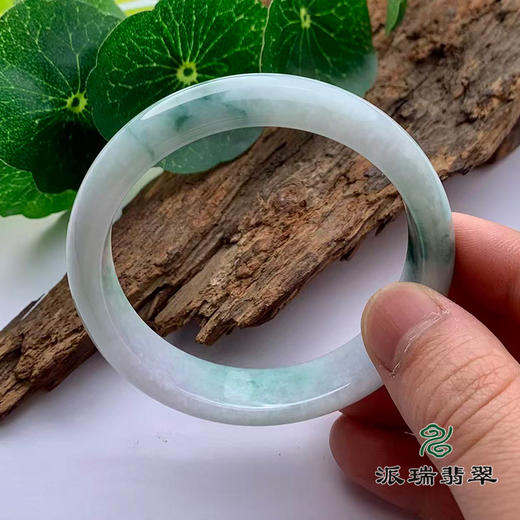 派瑞翡翠 翡翠手镯 糯种 绿色 飘花 商品图3