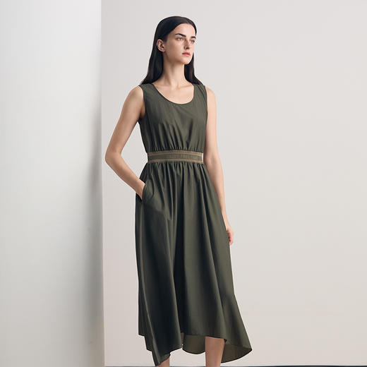 EITIE爱特爱2026夏季新款宽松显瘦无袖不规则连衣裙8607321 商品图3