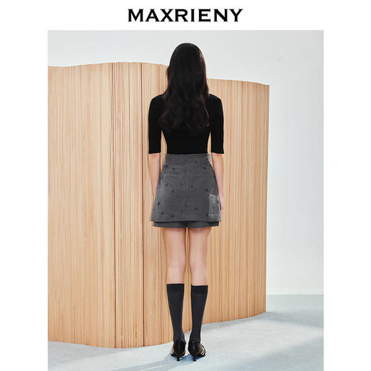 绣花包臀裙裤25春浅春系穿搭收腰修身短裤女MU86PA005A70 商品图3