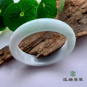 派瑞翡翠 翡翠手镯 糯种 绿色