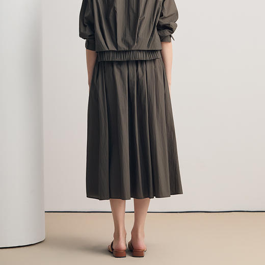 EITIE爱特爱2026夏季新款百搭通勤简约显瘦休闲A字过膝半身裙8606305 商品图9