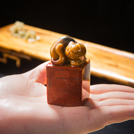 寿山石高山老料雕“猫”方章 商品图7