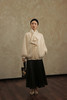 盛唐婧 | 白色丝绒流苏扣夹棉外套（带围巾） 商品缩略图1