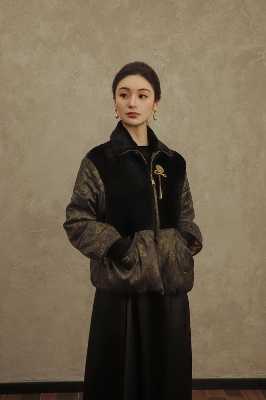 盛唐婧 | 轻奢老钱风香云纱拼羊毛外套 商品图0