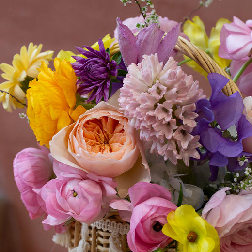  2026致她「如她 · 沐春风」花礼（含1个小花篮） 商品图3